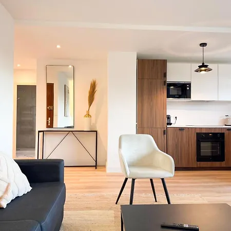 King Size 180x200 - Air Conditioning - Modern Apartman *