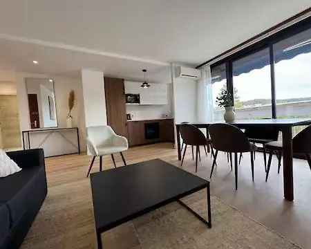 Апартаменты King Size 180x200 - Air Conditioning - Modern *
