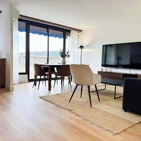King Size 180x200 - Air Conditioning - Modern
